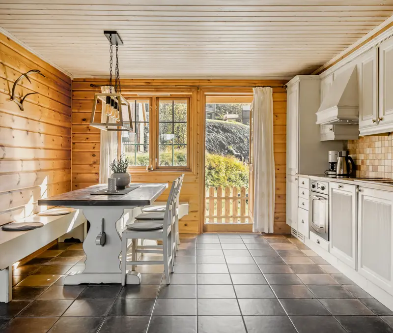 Open living room and kitchen in the apartments at Filefjellstuene