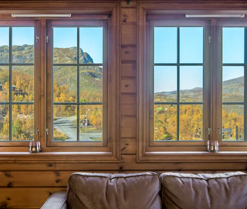 Living room with a view in the apartments at Filefjellstuene