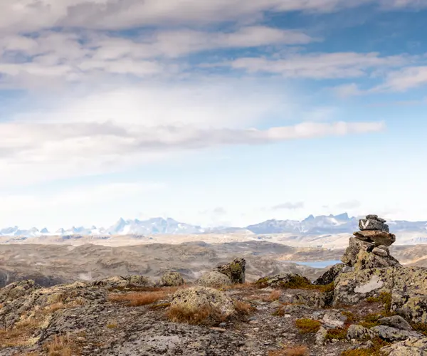 Autumn trip to Skørsnøse with mountain views towards Jotunheimen