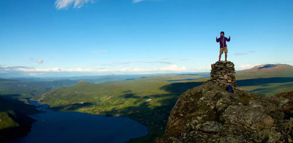 Vandrer på toppen af Uksestigen i Vang