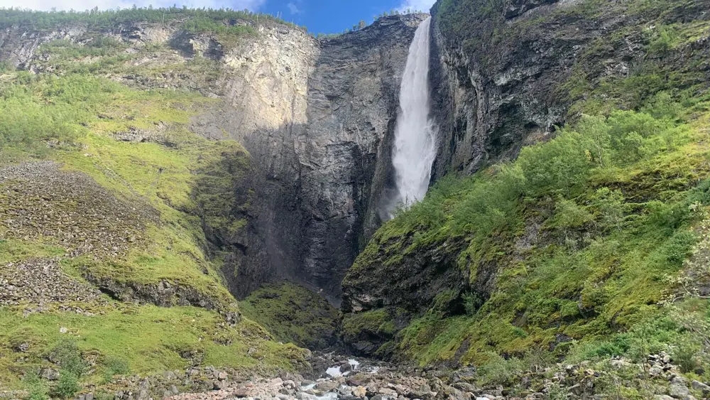 Vettisfossen i Utladalen, Årdal