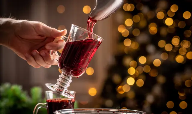 Pouring Red Mulled Wine Into Glass 2025 04 01 13 00 03 Utc